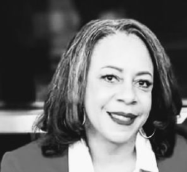 Image of Roberta Robertson Waxahachie Texas at Professional Organization of Women of Excellence Recognized