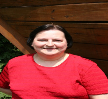 Image of Victoria Fletcher Damascus Virginia at Professional Organization of Women of Excellence Recognized