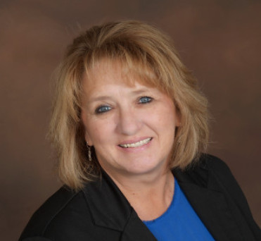 Image of Pam Medcalf Drexel Missouri at Professional Organization of Women of Excellence Recognized