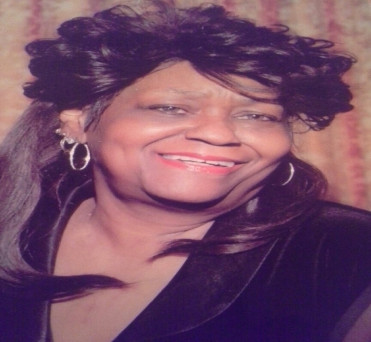 Image of Lynda Fuller Blue Island Illinois at Professional Organization of Women of Excellence Recognized